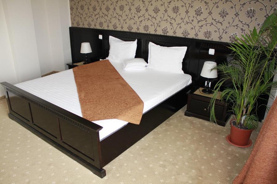 Hotel Imperium Suceava Habitación foto